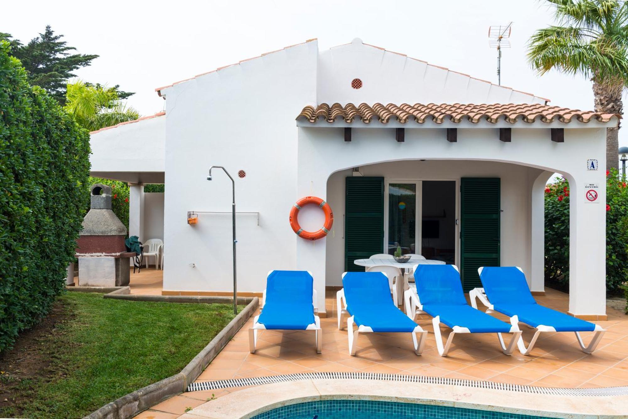Apartchalet Villas Elvira. Villa A Son Carrio  Extérieur photo