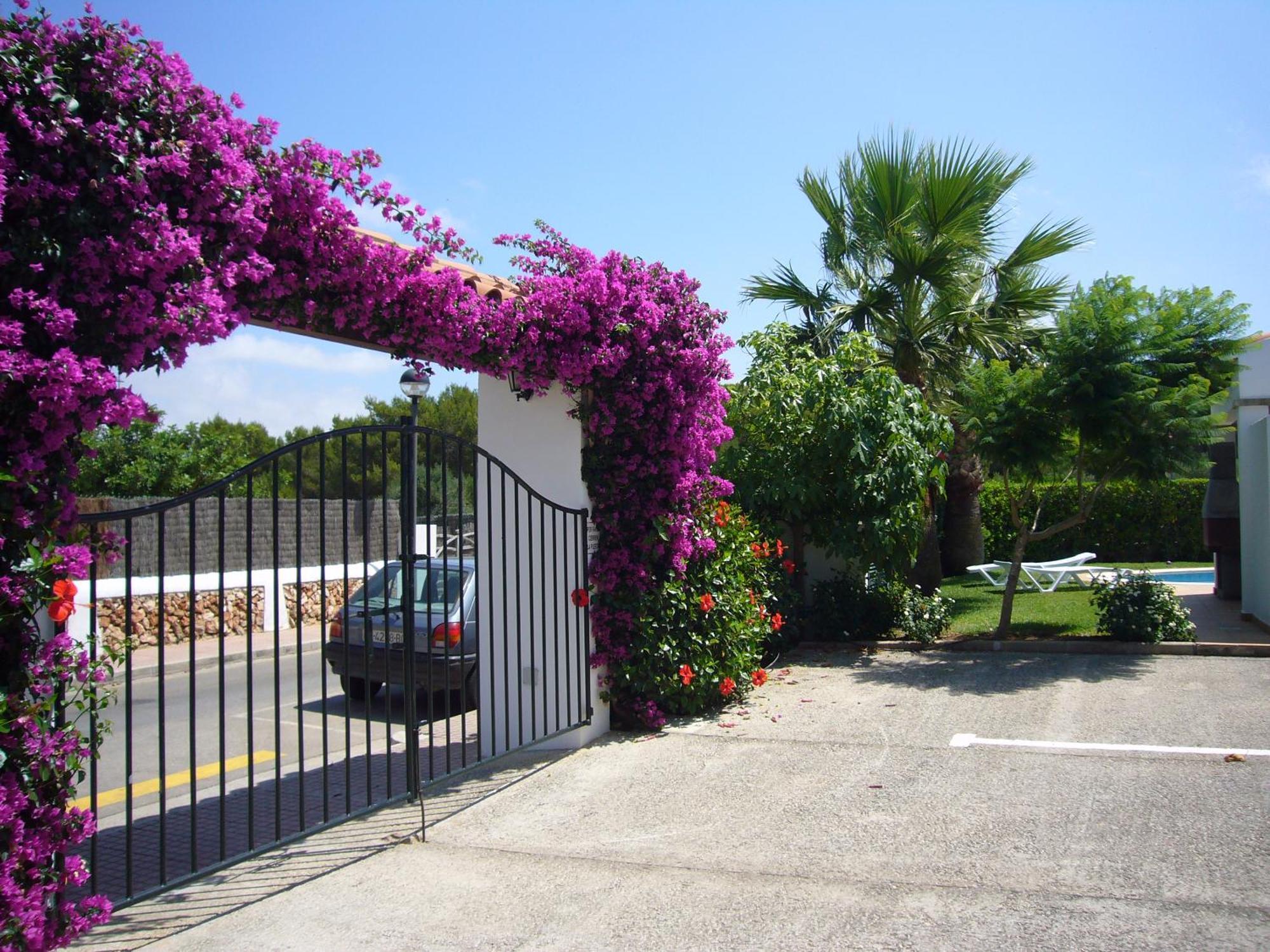 Apartchalet Villas Elvira. Villa A Son Carrio  Extérieur photo